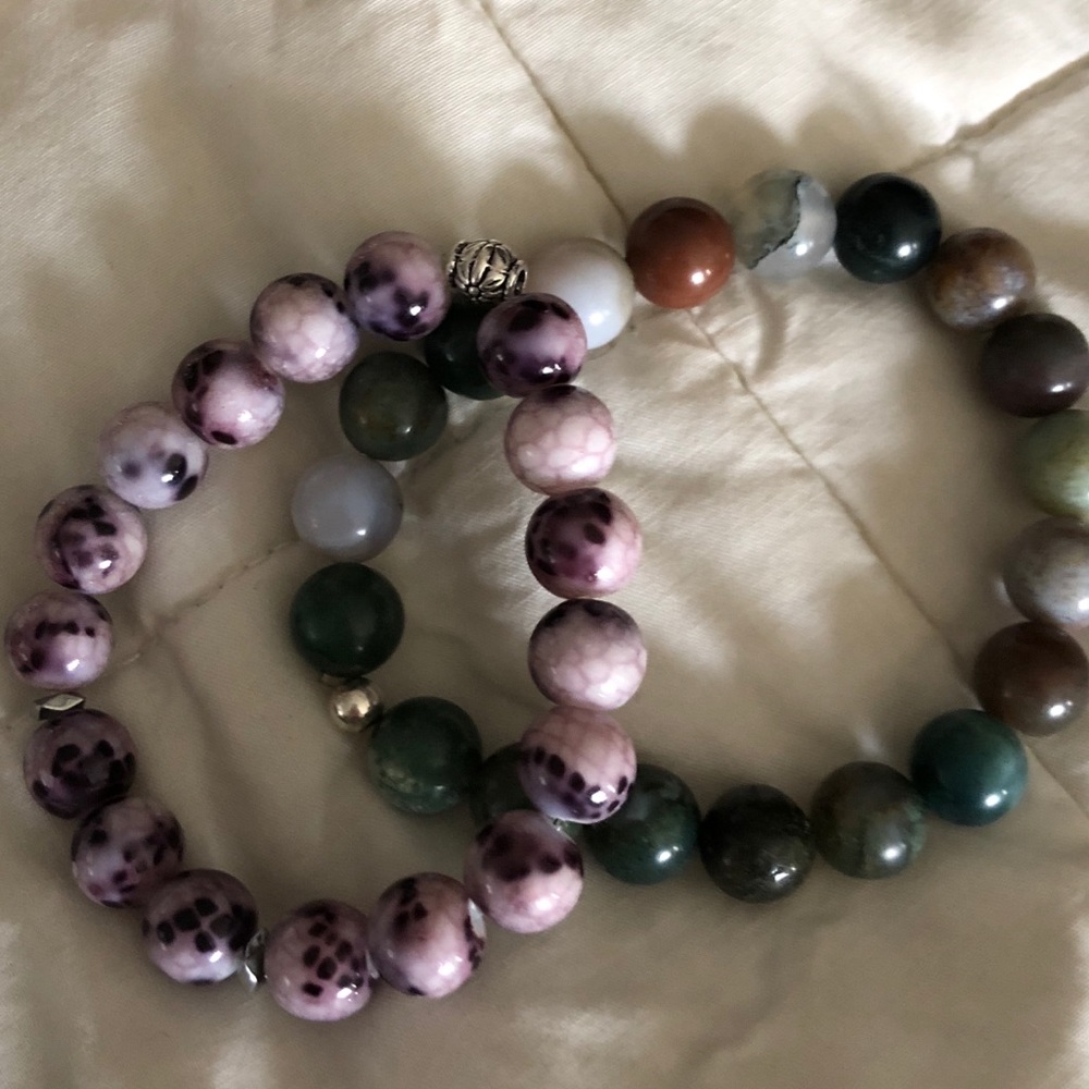 Stretchy bracelets